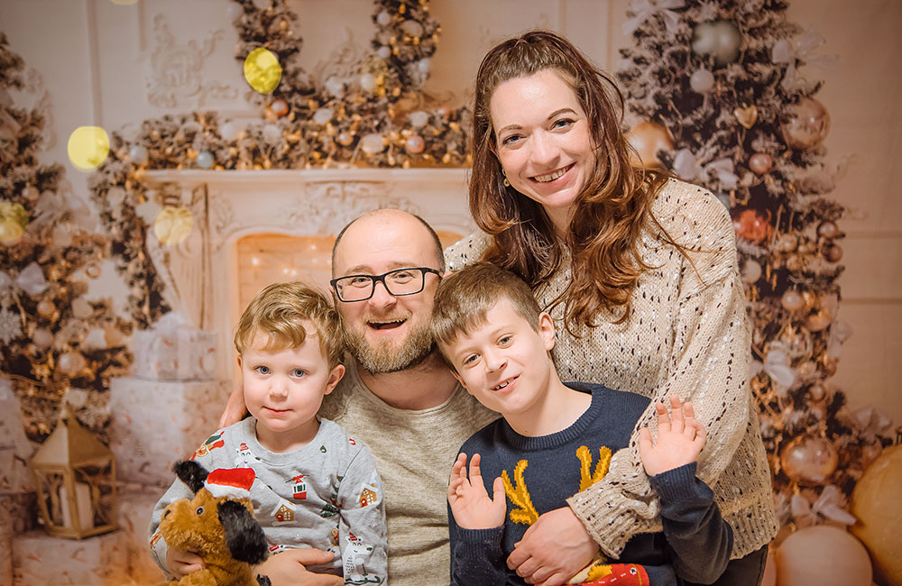 images/Familyphotoshooting/Familienfoto_003.jpg#joomlaImage://local-images/Familyphotoshooting/Familienfoto_003.jpg?width=1000&height=650