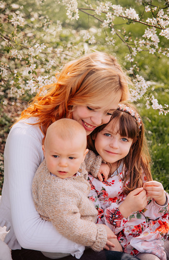 images/Familyphotoshooting/Familienfoto_010.jpg#joomlaImage://local-images/Familyphotoshooting/Familienfoto_010.jpg?width=650&height=1000