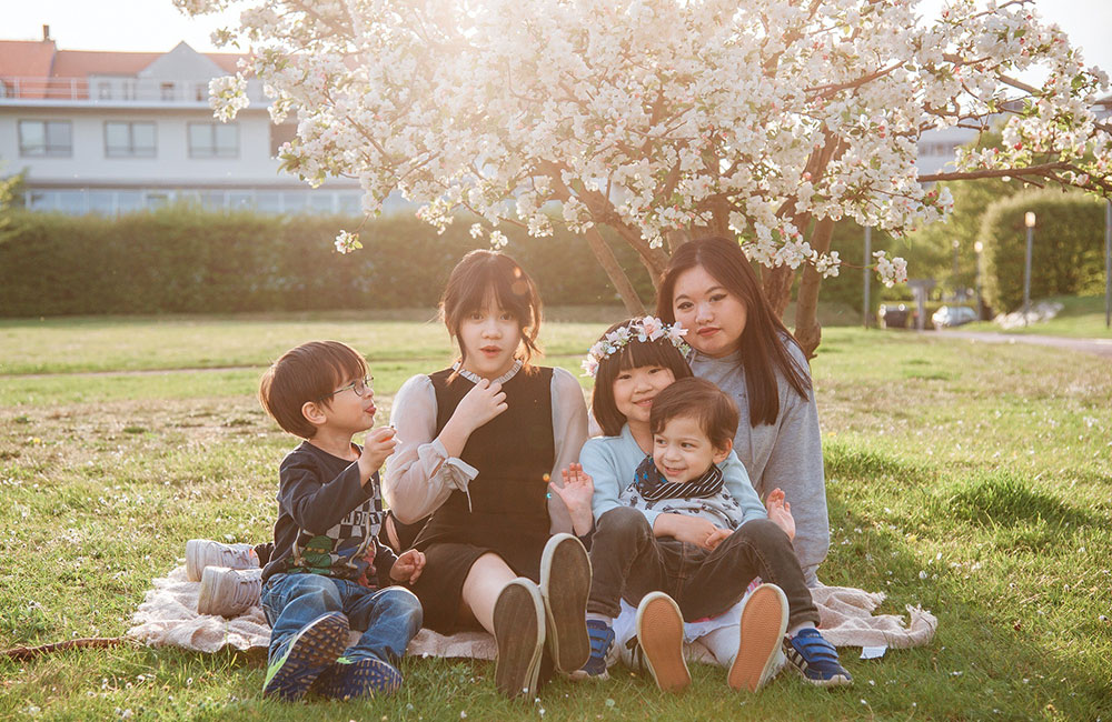 images/Familyphotoshooting/Familienfoto_019.jpg#joomlaImage://local-images/Familyphotoshooting/Familienfoto_019.jpg?width=1000&height=650