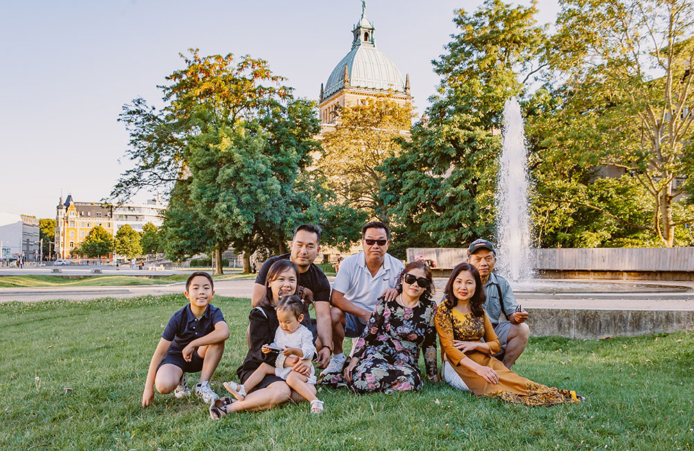 images/Familyphotoshooting/Familienfoto_023.jpg#joomlaImage://local-images/Familyphotoshooting/Familienfoto_023.jpg?width=1000&height=650