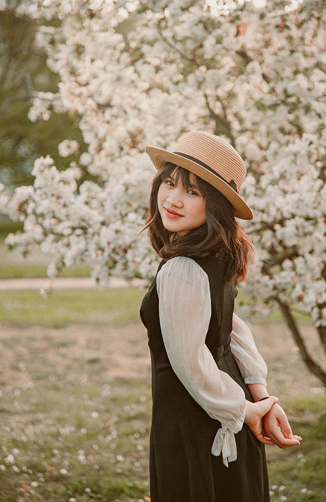 images/Portraitphotoshooting/Portrait_005.jpg#joomlaImage://local-images/Portraitphotoshooting/Portrait_005.jpg?width=650&height=1000