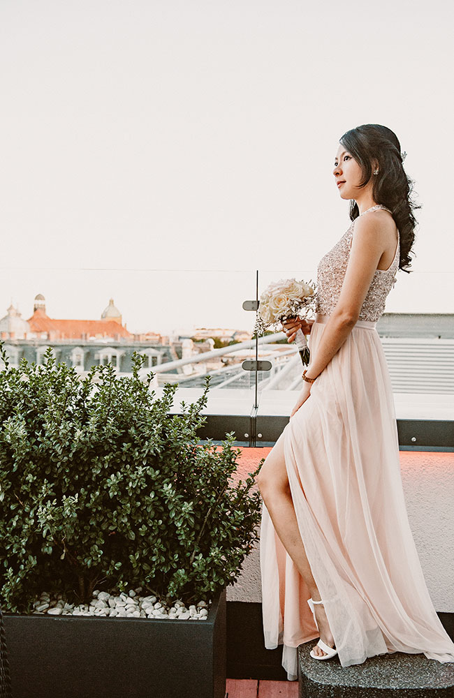 images/Portraitphotoshooting/Portrait_008.jpg#joomlaImage://local-images/Portraitphotoshooting/Portrait_008.jpg?width=650&height=1000