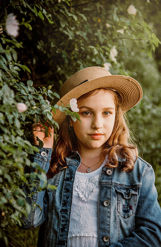 images/Portraitphotoshooting/Portrait_034.jpg#joomlaImage://local-images/Portraitphotoshooting/Portrait_034.jpg?width=650&height=1000