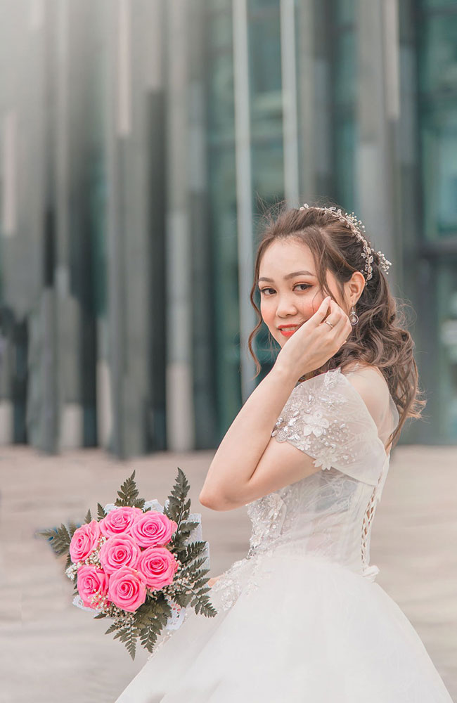 images/Weddingphotoshooting/Hochzeitsfoto_013.jpg#joomlaImage://local-images/Weddingphotoshooting/Hochzeitsfoto_013.jpg?width=650&height=1000