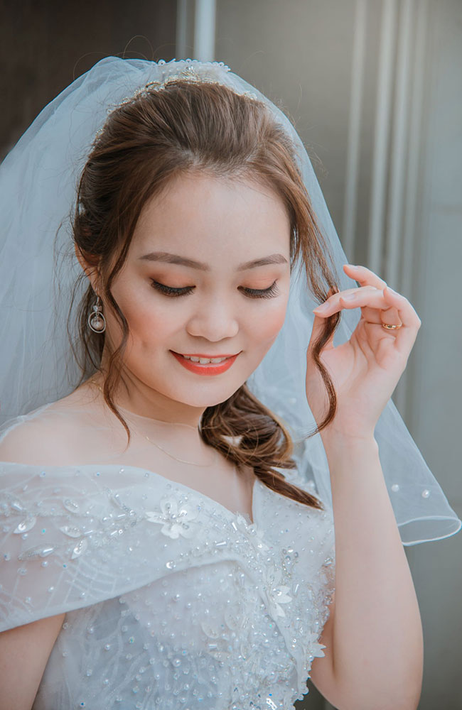 images/Weddingphotoshooting/Hochzeitsfoto_015.jpg#joomlaImage://local-images/Weddingphotoshooting/Hochzeitsfoto_015.jpg?width=650&height=1000