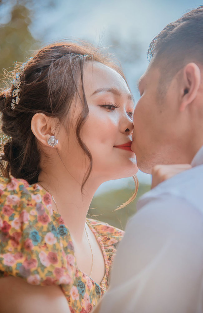 images/Weddingphotoshooting/Hochzeitsfoto_017.jpg#joomlaImage://local-images/Weddingphotoshooting/Hochzeitsfoto_017.jpg?width=650&height=1000