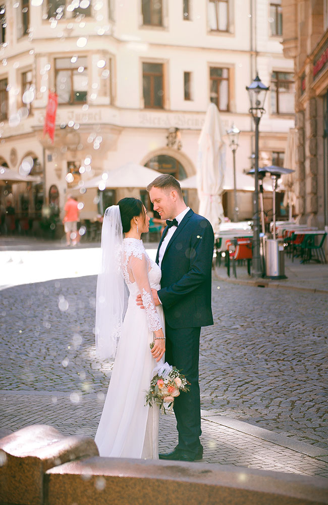 images/Weddingphotoshooting_2/Hochzeitsfoto_042.jpg#joomlaImage://local-images/Weddingphotoshooting_2/Hochzeitsfoto_042.jpg?width=650&height=1000