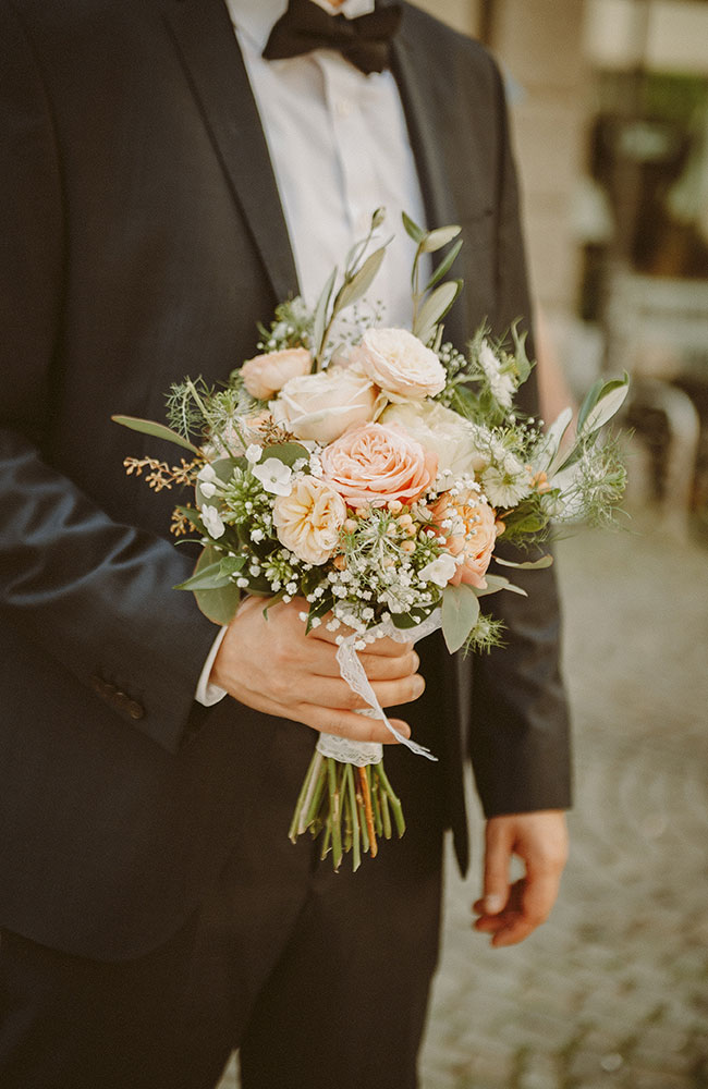 images/Weddingphotoshooting_2/Hochzeitsfoto_043.jpg#joomlaImage://local-images/Weddingphotoshooting_2/Hochzeitsfoto_043.jpg?width=650&height=1000